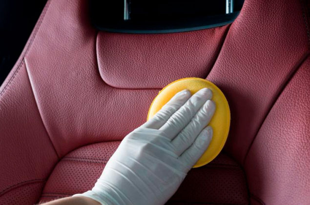 Hidratação de Couro Automotivo