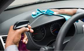 Limpeza de Painel, Carpete, Teto e Laterais